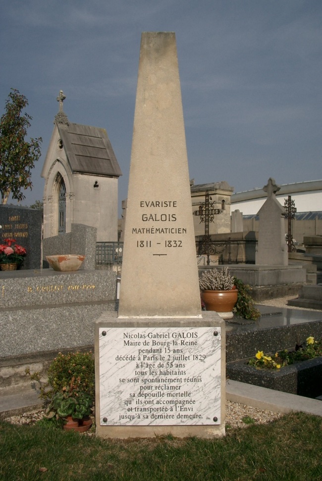 Galois Evariste Cénotaphe b
