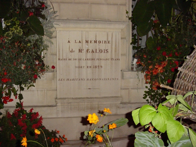 Galois Nicolas Gabriel Mairie Plaque