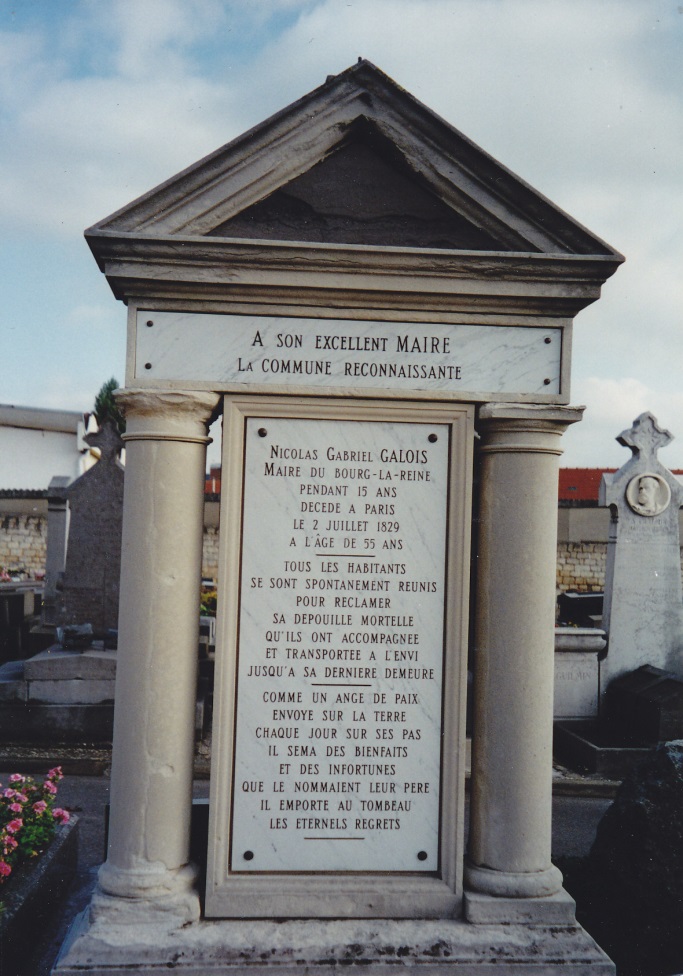 STELE DETRUITE LORS DE LA TEMPETE DE DECEMBRE 1999